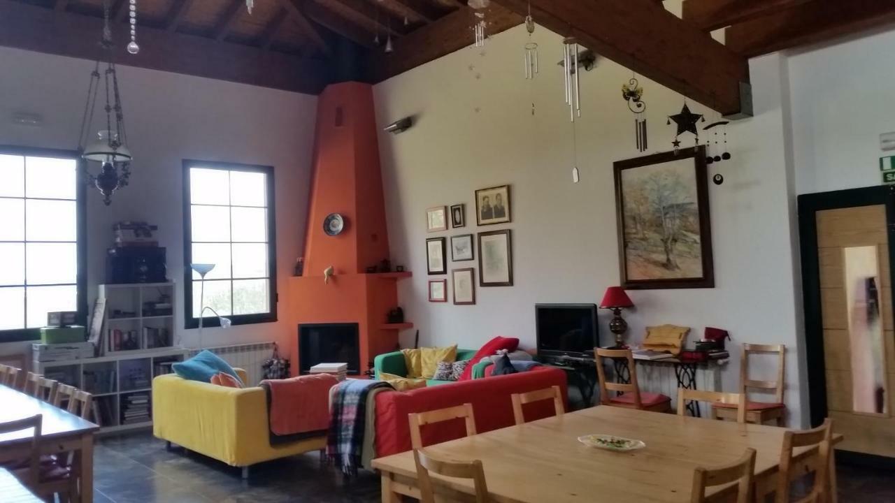 Albergue Paloma Y Lena Sarria Eksteriør billede